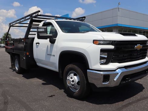 New 2026 Chevrolet Silverado 3500 W/T w/ WT Convenience Package AWD/4WD image 2