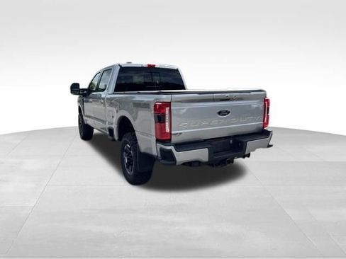 Used 2024 Ford F250 Lariat w/ Lariat Ultimate Package AWD/4WD image 9