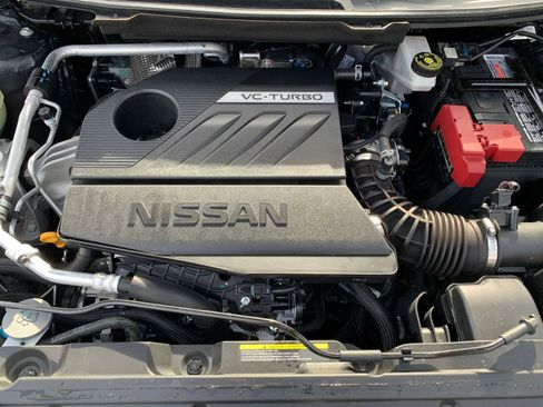 Used 2025 Nissan Rogue SV image 34