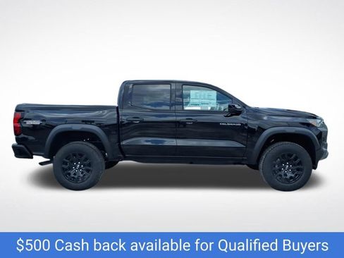 New 2026 Chevrolet Colorado Trail Boss AWD/4WD image 2