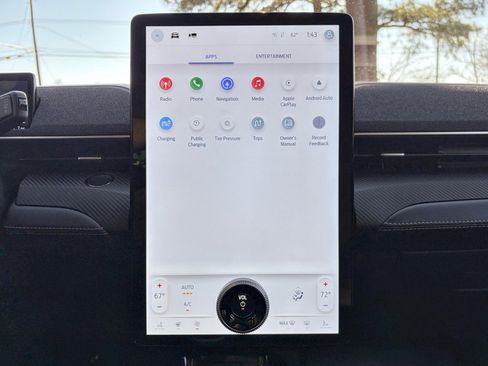 Used 2024 Ford Mustang Mach-E Premium image 11