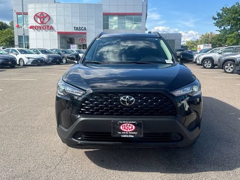 Used 2024 Toyota Corolla Cross LE w/ Moonroof Package AWD/4WD image 2