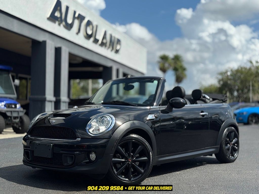 Used 2014 MINI Cooper S FWD image 1