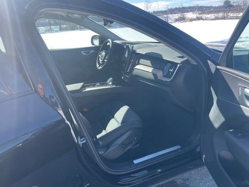 New 2026 Volvo XC60 B5 Plus w/ Protection Package Premier image 10