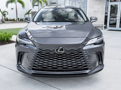 Used 2024 Lexus RX 350 Premium w/ Accessory Package (Z1) FWD image 5