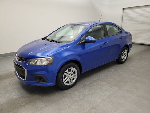 Used 2017 Chevrolet Sonic LS image 2