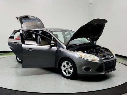Used 2013 Ford Focus SE image 10