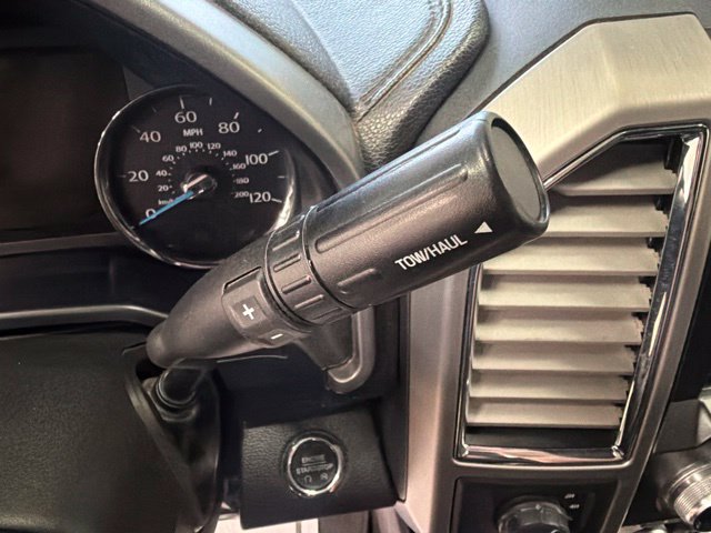 Used 2017 Ford F450 Platinum w/ Platinum Ultimate Package AWD/4WD image 21