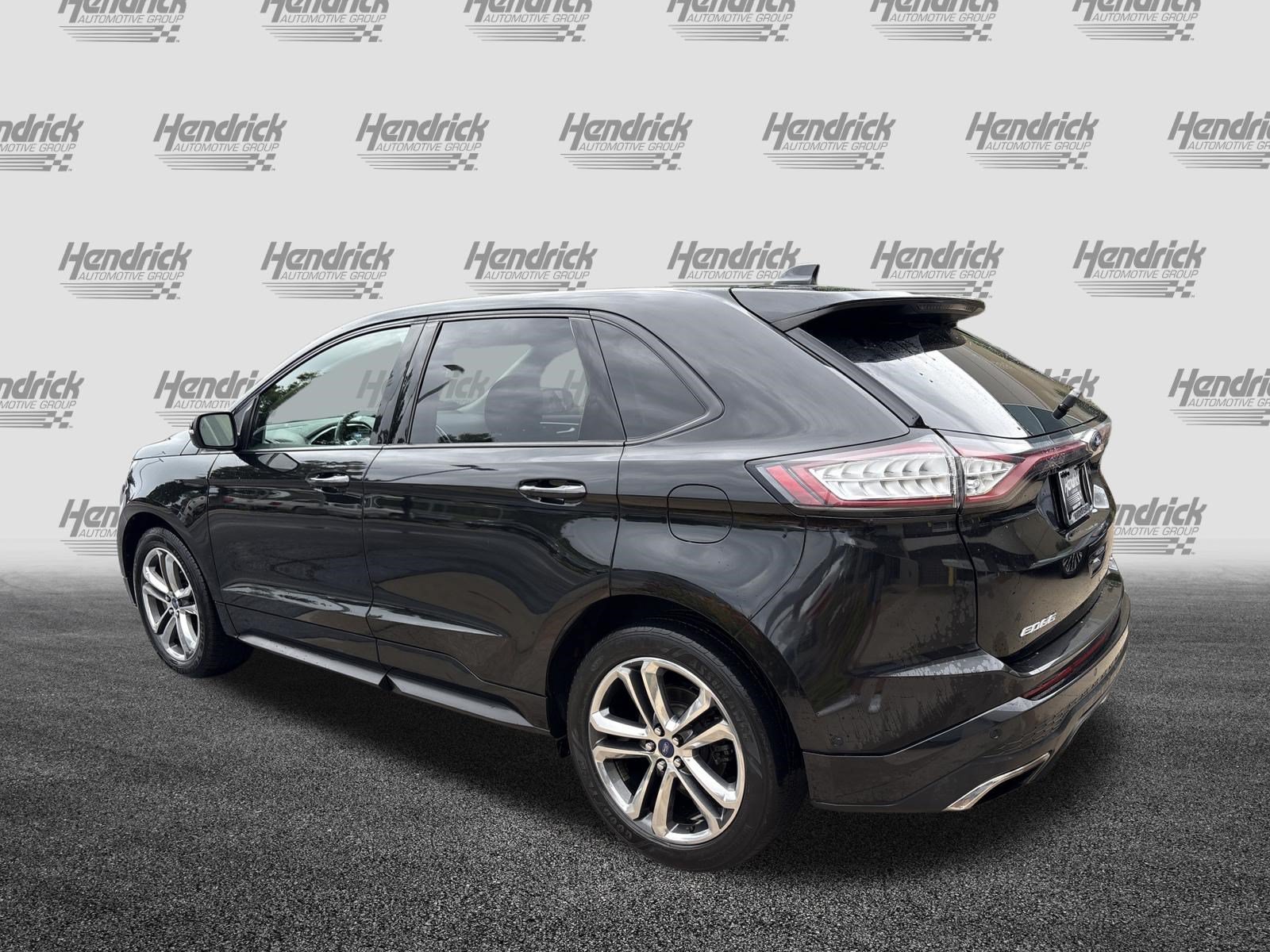 Used 2015 Ford Edge Sport w/ Equipment Group 401A FWD image 9