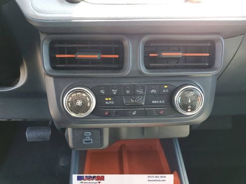 Used 2024 Ford Maverick XLT w/ XLT Luxury Package AWD/4WD image 28