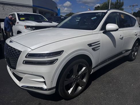 Used 2023 Genesis GV80 2.5T w/ Prestige Package AWD/4WD image 2