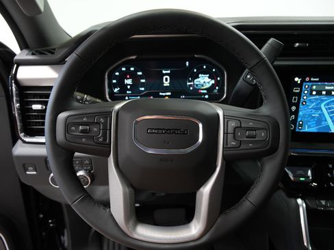 New 2025 GMC Sierra 2500 Denali w/ Denali Reserve Package image 34