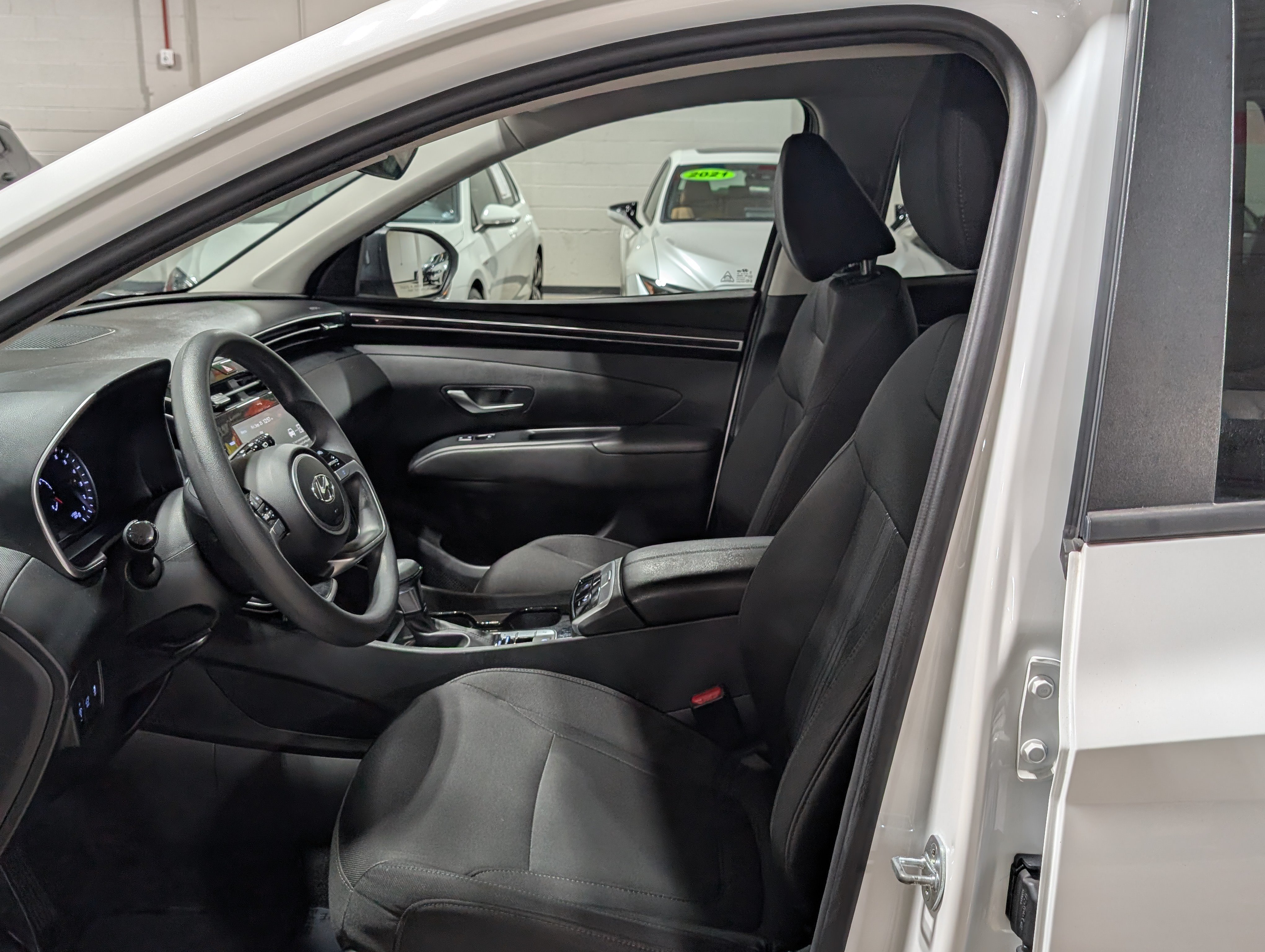 Used 2023 Hyundai Tucson SEL FWD image 15
