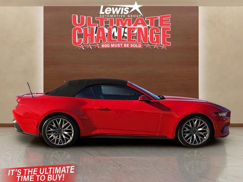 Used 2024 Ford Mustang Premium image 5