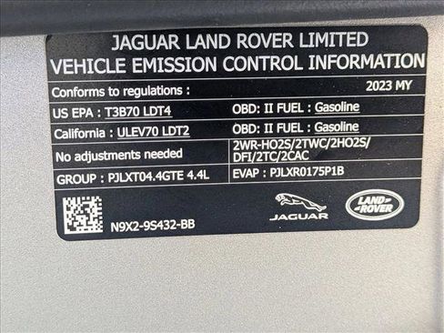 Used 2023 Land Rover Range Rover Autobiography image 21