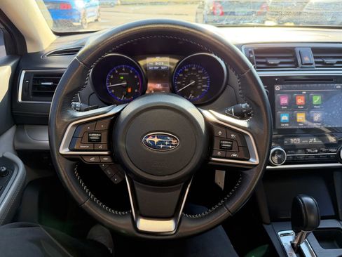 Used 2018 Subaru Outback 2.5i Premium AWD/4WD image 23
