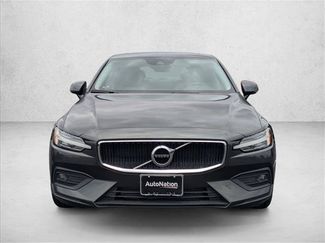 Used 2021 Volvo S60 T5 Momentum FWD video 2