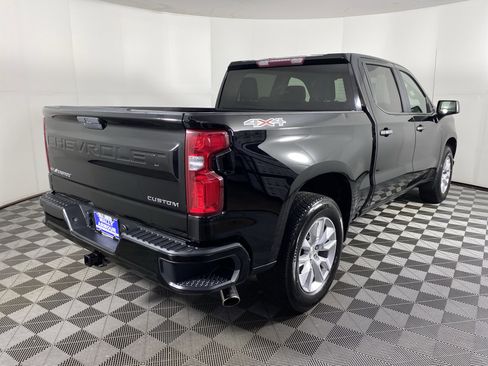 Used 2019 Chevrolet Silverado 1500 Custom w/ Custom Convenience Package image 6