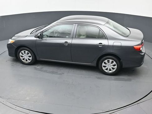 Used 2011 Toyota Corolla image 33
