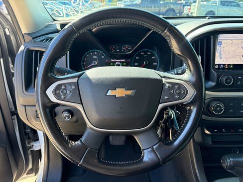Used 2021 Chevrolet Colorado LT w/ Safety Package image 17
