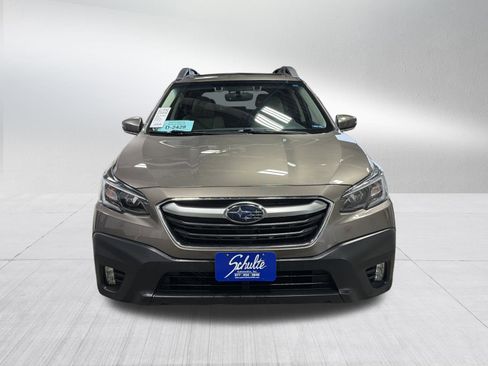 Used 2021 Subaru Outback Premium image 2