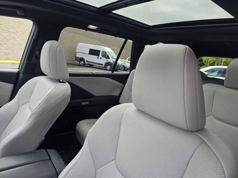 Certified 2025 Lexus TX 350 FWD w/ Technology Package image 27