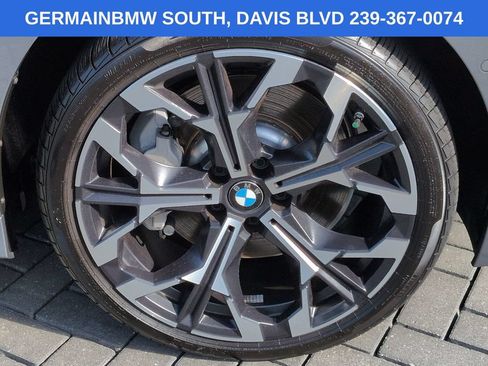 Certified 2025 BMW 330i Sedan w/ Convenience Package RWD image 12