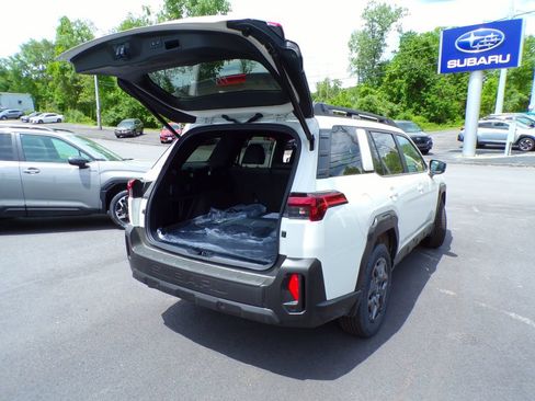 Certified 2026 Subaru Outback Premium AWD/4WD image 13