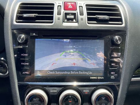 Used 2017 Subaru Forester 2.5i Touring w/ Popular Package #2 AWD/4WD image 26