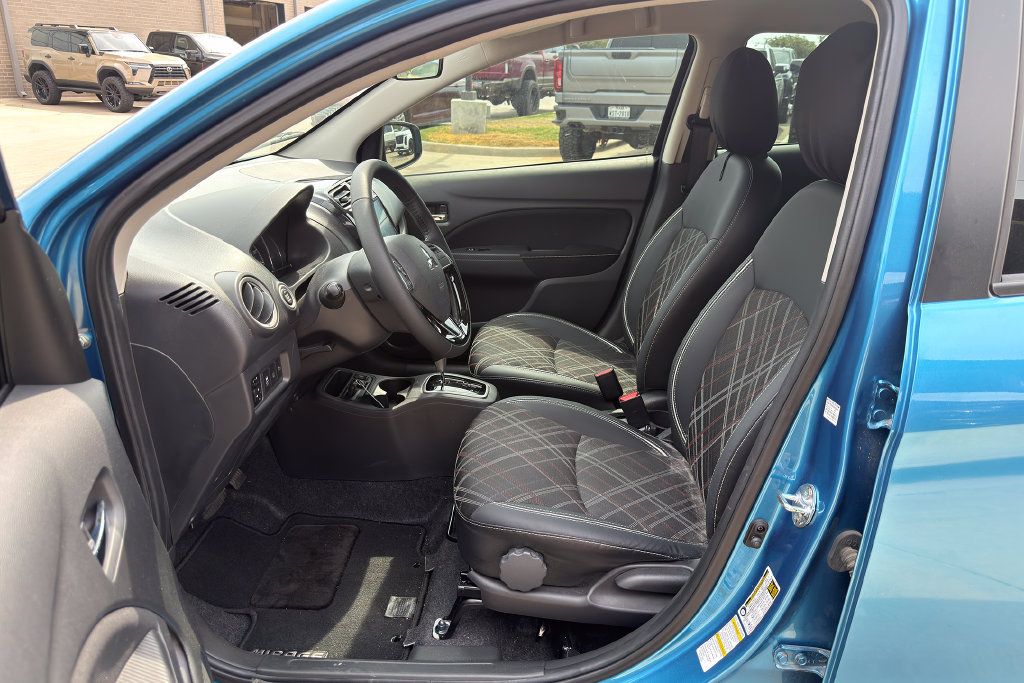 Used 2023 Mitsubishi Mirage SE FWD image 9