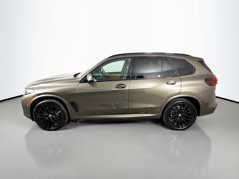 Used 2024 BMW X5 sDrive40i w/ M Sport Package image 4