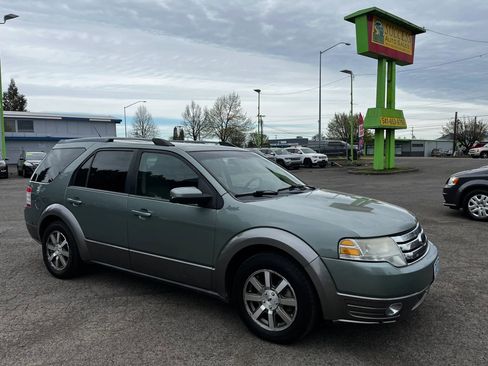 Used 2008 Ford Taurus X SEL image 1