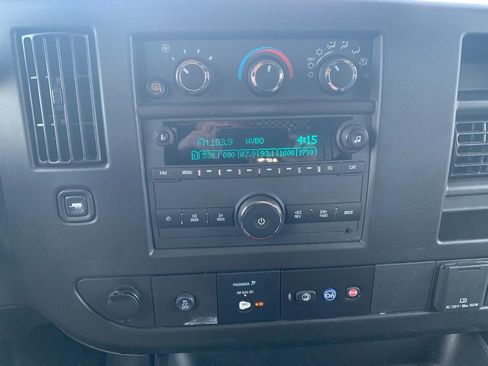 Used 2024 Chevrolet Express 2500 w/ Driver Convenience Package image 4