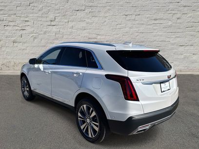 New 2026 Cadillac XT5 Premium Luxury