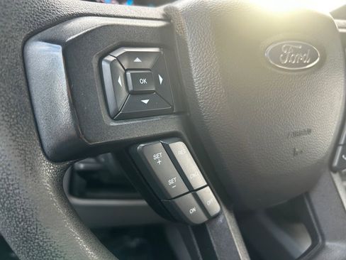 Used 2018 Ford F350 XLT w/ XLT Premium Package image 17