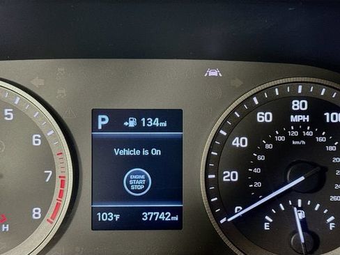 Used 2021 Hyundai Tucson SEL FWD image 12