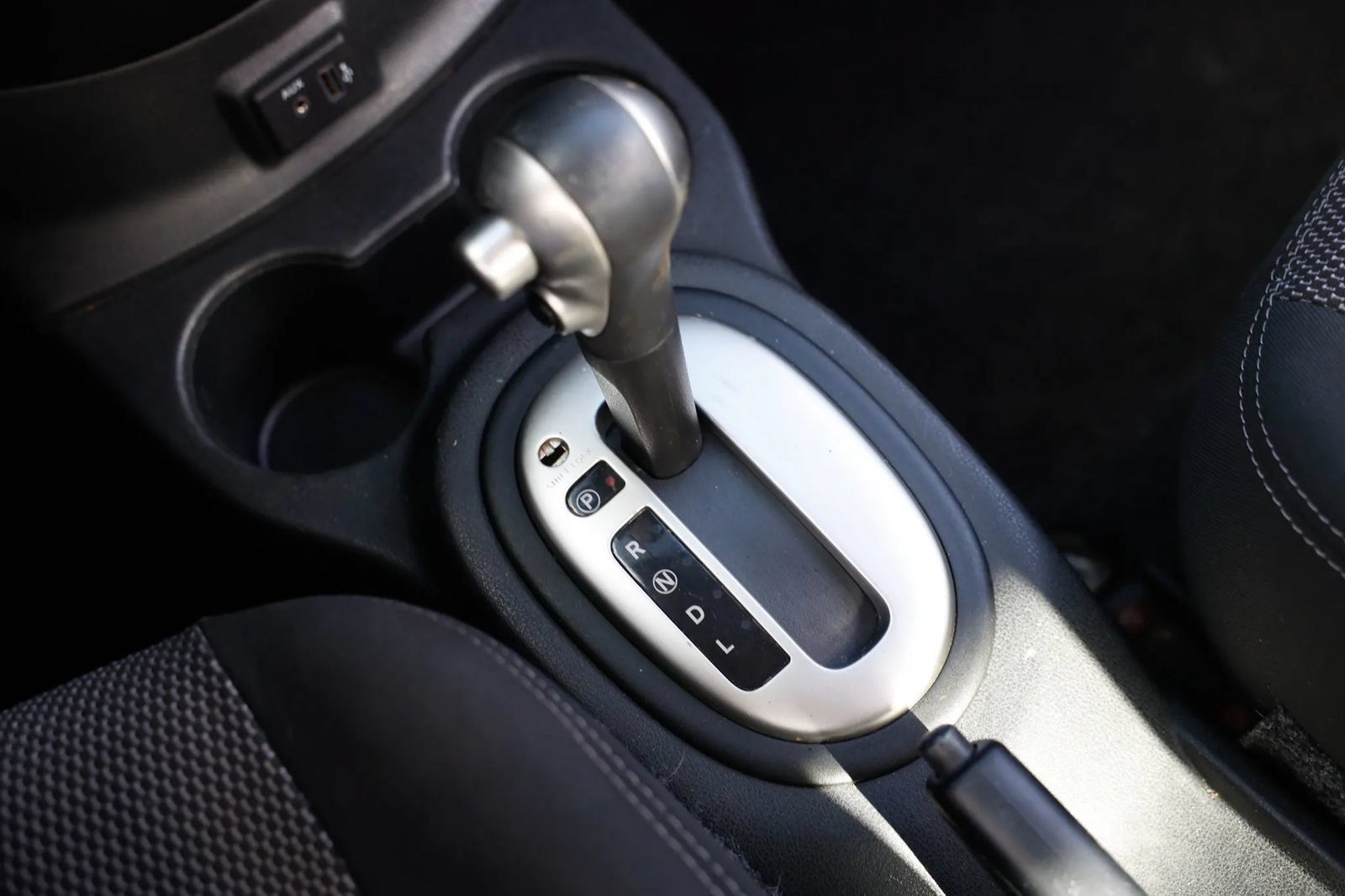 Used 2018 Nissan Versa SV FWD image 34