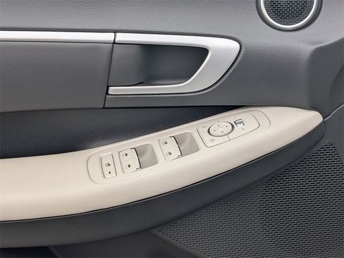 Used 2025 Hyundai Sonata SEL image 35