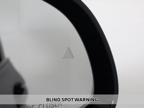 Used 2023 BMW X4 xDrive30i w/ M Sport Package image 5