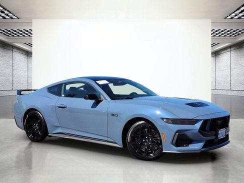 Used 2024 Ford Mustang GT Premium w/ GT Performance Package RWD image 2