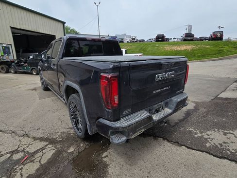 Used 2022 GMC Sierra 1500 Denali Ultimate AWD/4WD image 5