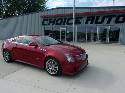 Used 2014 Cadillac CTS V RWD image 1