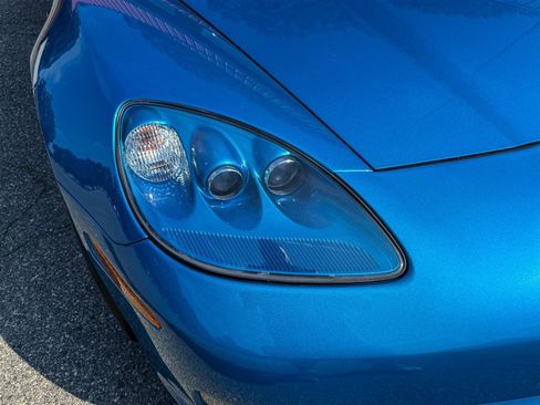 Used 2008 Chevrolet Corvette Z06 w/ Preferred Equipment Group RWD image 13