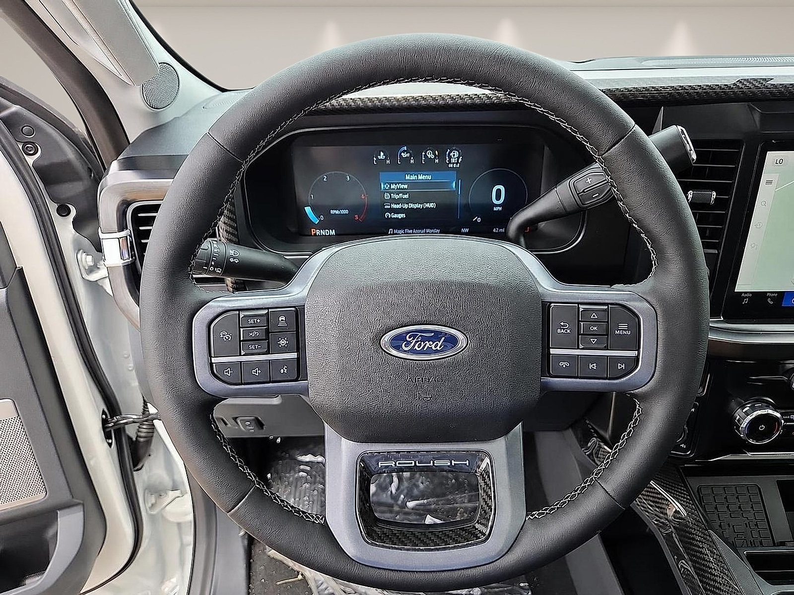 New 2026 Ford F250 Lariat w/ Black Appearance Package AWD/4WD image 16