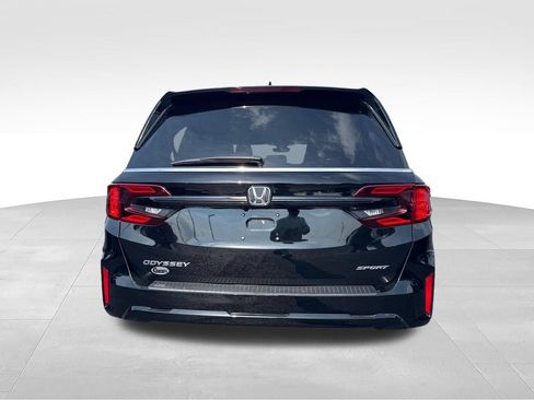 Used 2025 Honda Odyssey Sport-L image 4