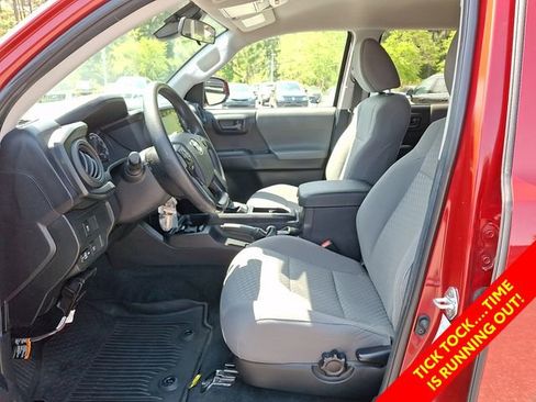 Certified 2023 Toyota Tacoma SR AWD/4WD image 17