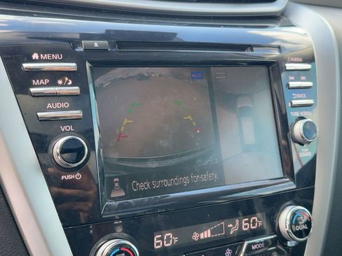 Used 2020 Nissan Murano Platinum w/ Cargo Package image 21