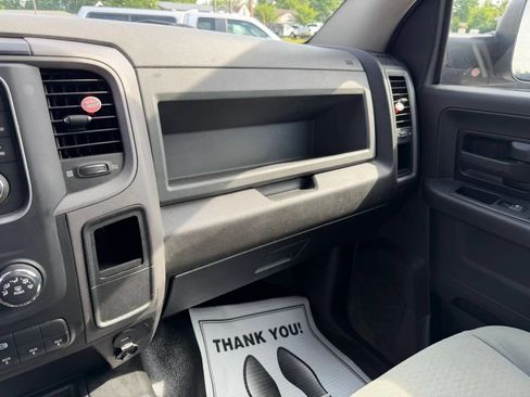 Used 2018 RAM 2500 Tradesman w/ Chrome Appearance Group AWD/4WD image 41
