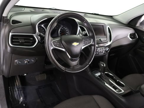 Used 2021 Chevrolet Equinox LT FWD image 26