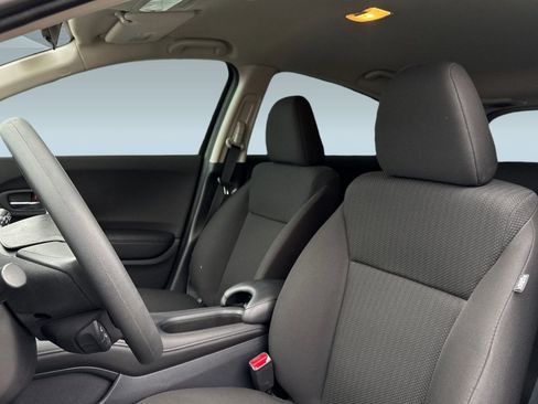 Used 2018 Honda HR-V LX image 20